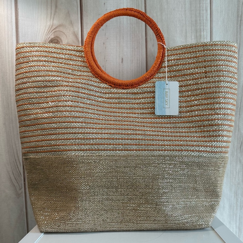 ☀️NWT Bay Sky Glitter Straw Tote☀️